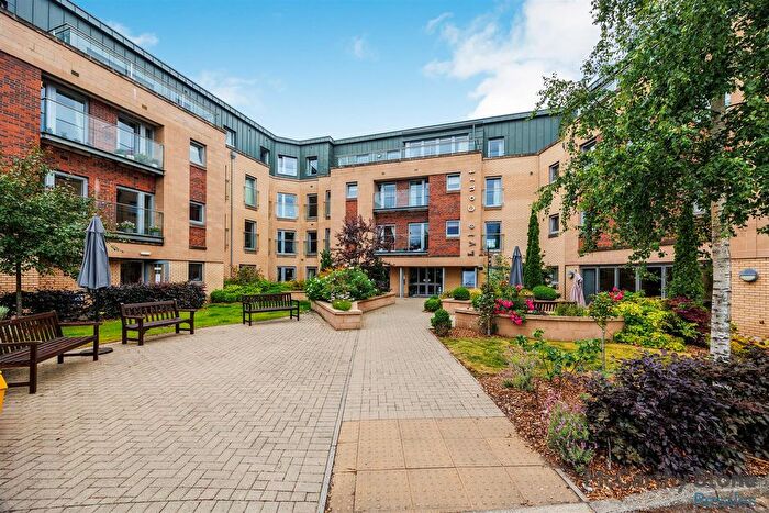 1 Bedroom Flat For Sale In Lyle Court, Barnton Grove, Edinburgh, EH4