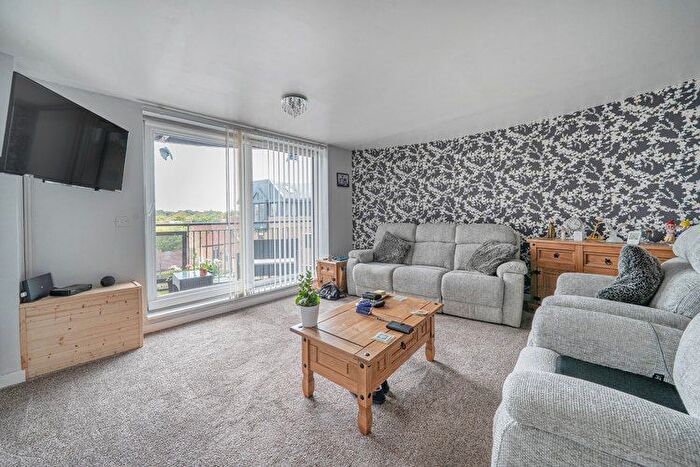 2 Bedroom Flat For Sale In North Court, Camberley, Surrey, GU15