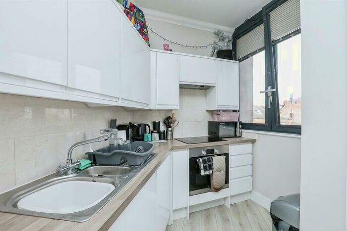 1 Bedroom Apartment To Rent In Surrey Street, Norwich, NR1