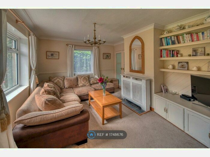 4 Bedroom Semi-Detached House To Rent In Stirtingale Road, Bath, BA2