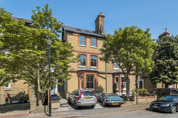 5 Bedroom Semi-Detached House To Rent In Homefield Road, London, SW19