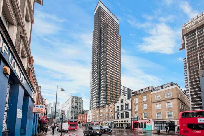 2 Bedroom Flat To Rent In Principal Place, Shoreditch, London, EC2A