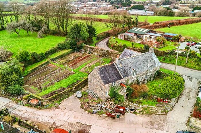 Detached House For Sale In Hunsdon Farmhouse And Walled Garden, Ivybridge, Devon, PL21