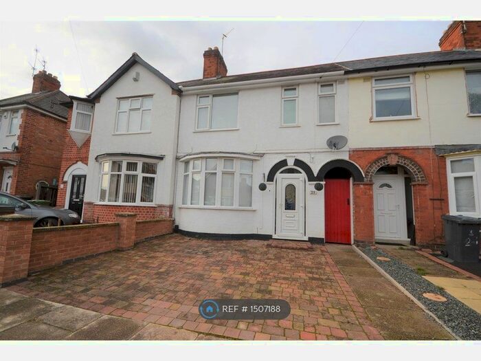3 Bedroom Terraced House To Rent In Cranfield Road, Leicester, LE2