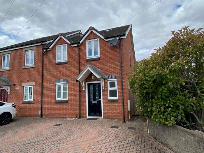 3 Bedroom End Of Terrace House To Rent In Dairy Mews Tylers Way, Chepstow, NP16
