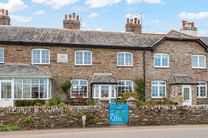 2 Bedroom Cottage For Sale In Torcross, Kingsbridge, TQ7