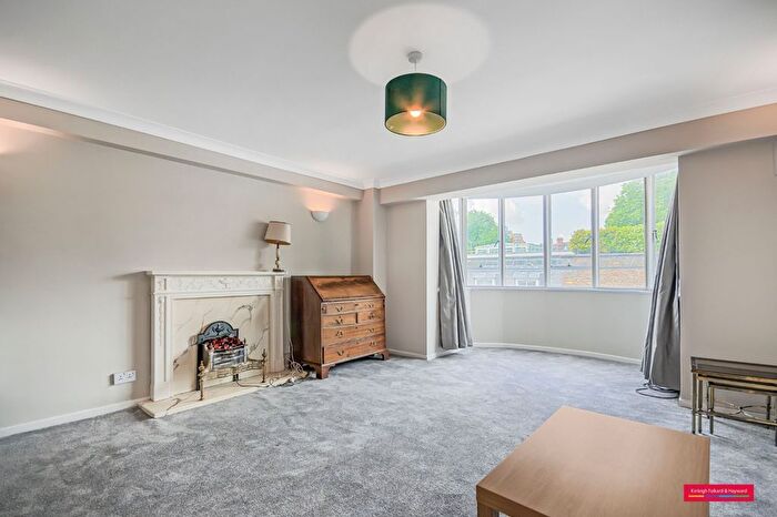 2 Bedroom Flat To Rent In Devonshire Place, London, W1G