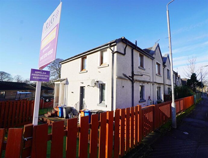 3 Bedroom Flat For Sale In John Street, G66