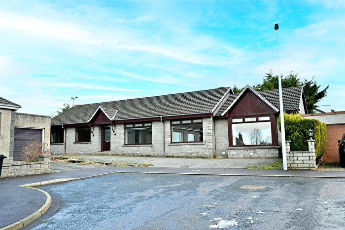 3 Bedroom Bungalow For Sale In Endrick Place, Aberdeen, Aberdeenshire, AB15