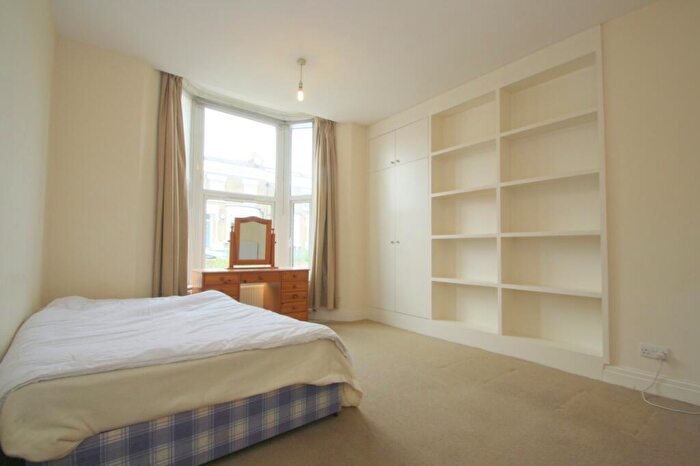 Studio To Rent In Riversdale Road, Highbury, N5