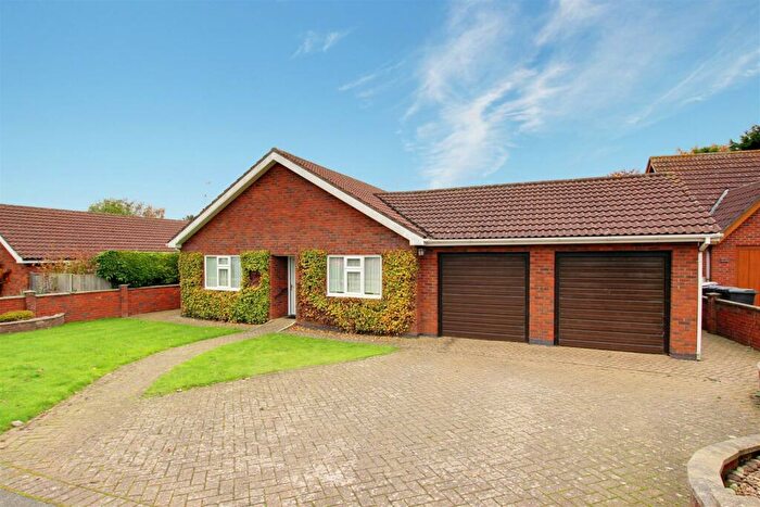 3 Bedroom Detached Bungalow For Sale In Chauntry Road, Alford, LN13