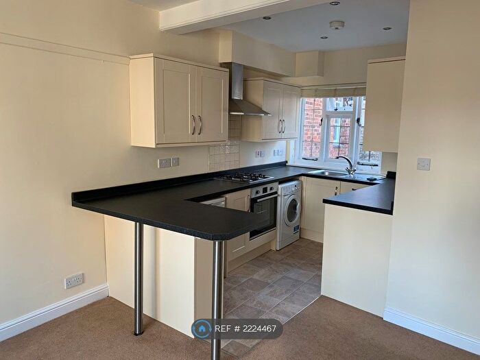 2 Bedroom Flat To Rent In Castle Street, Shrewsbury, SY1