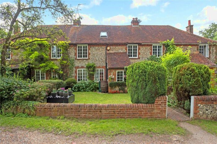 4 Bedroom Terraced House For Sale In Folly Cottages, Frieth, Henley-on-Thames, Oxfordshire, RG9