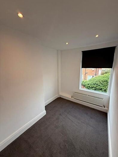 4 Bedroom Terraced House To Rent In Vermont Street, Leeds, LS13