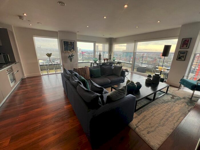 2 Bedroom Flat To Rent In Ordsall Lane, Salford, M5