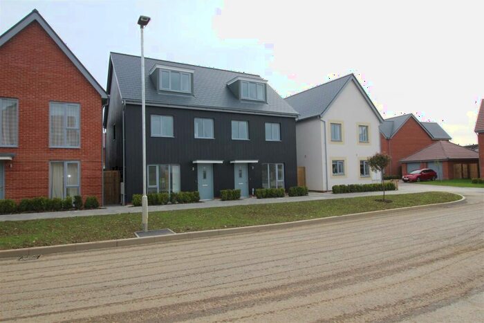 3 Bedroom House To Rent In Thimble Street, Coggeshall, Colchester, CO6