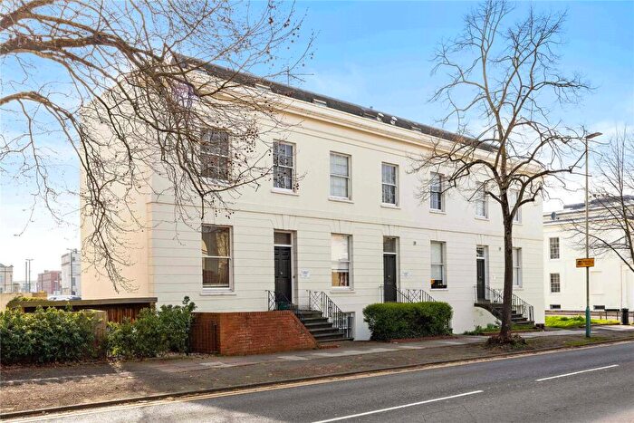19 Bedroom Apartment For Sale In Clarence Road, Cheltenham, Gloucestershire, GL52