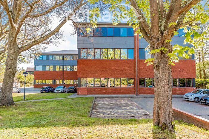 1 Bedroom Flat To Rent In Harvest Crescent, Fleet, Hampshire, GU51