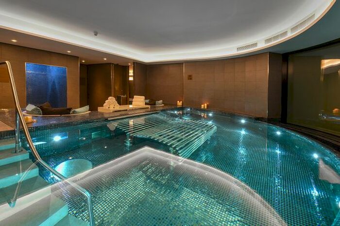 1 Bedroom Flat To Rent In The Corniche, Albert Embankment, London, SE1