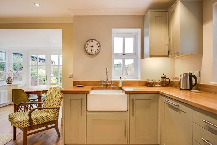 3 Bedroom Cottage For Sale In Sparrow Cottage, Chapel Street, Woodbridge, IP12