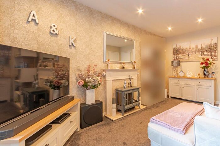 2 Bedroom Semi-Detached House For Sale In Stead Hill Way, Thackley, Bradford, West Yorkshire, BD10