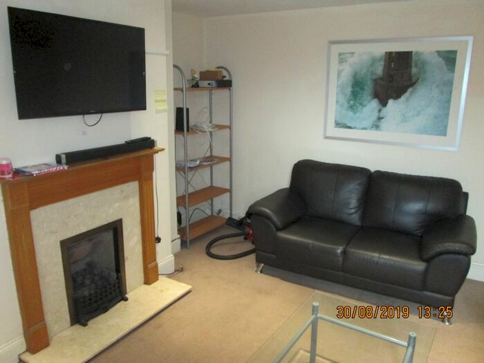 6 Bedroom Maisonette To Rent In Tavistock Road, Jesmond, Newcastle Upon Tyne, NE2