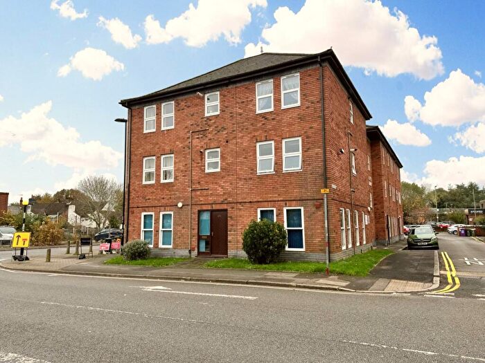 1 Bedroom Flat To Rent In Victoria Road, Aldershot, GU11