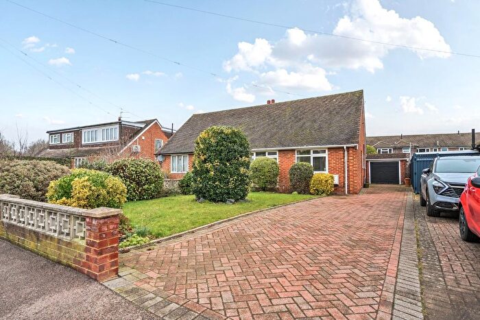 2 Bedroom Semi Detached Bungalow For Sale In Roberts Road, Snodland, ME6
