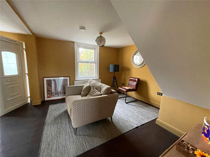 2 Bedroom Semi-Detached House To Rent In Shephall Green, Stevenage, SG2