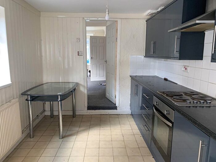 2 Bedroom Terraced House For Sale In Colenso Street, St Georges Road, Hull, HU3