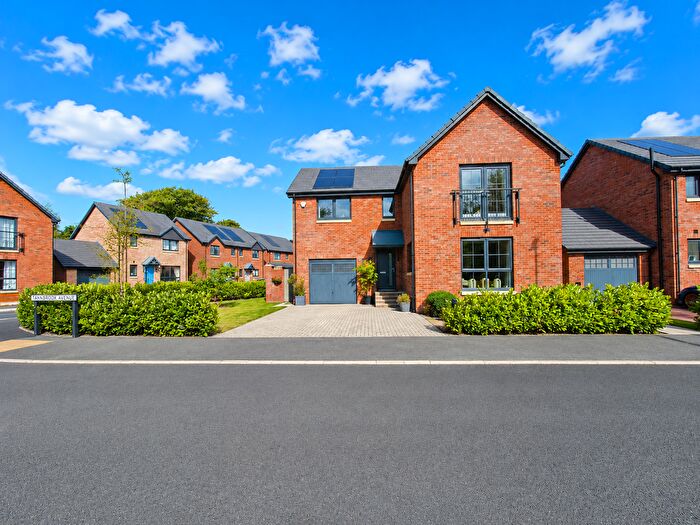 4 Bedroom Detached House For Sale In Tarnbrook Avenue, Thornton, Lancashire, FY5
