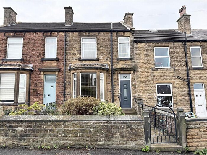 3 Bedroom Terraced House For Sale In Hallas Road, Kirkburton, Huddersfield, HD8