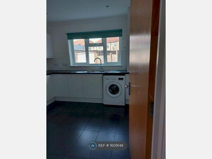 3 Bedroom Semi-Detached House To Rent In Elm Gardens, Mitcham, CR4