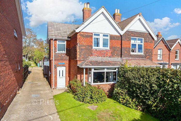 3 Bedroom Semi-Detached House For Sale In Hooke Hill, Freshwater, Isle Of Wight, PO40