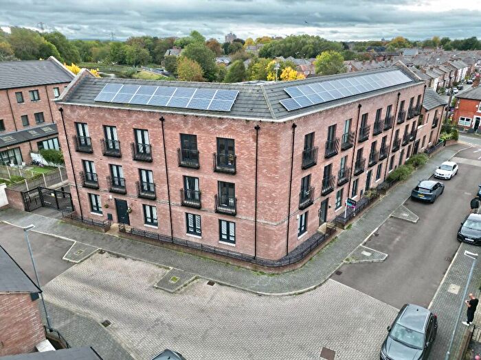 1 Bedroom Apartment For Sale In Peggy Lane, Manchester, Northenden, Greater Manchester, M22
