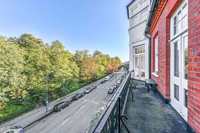 3 Bedroom Flat To Rent In Norfolk Mansions, Prince Of Wales Drive, Battersea Park, London, SW11