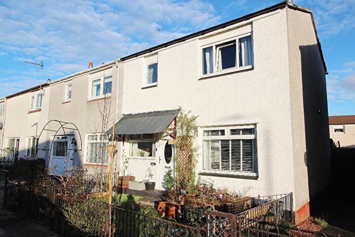3 Bedroom End Of Terrace House For Sale In Bannachra Crescent, Tullichewan, Alexandria, G83