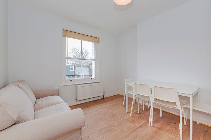 1 Bedroom Flat To Rent In Southerton Road, London, W6