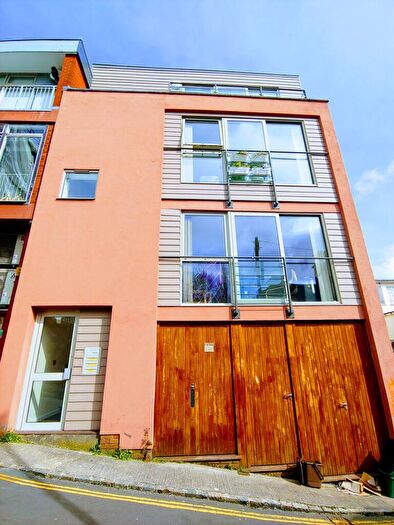 1 Bedroom Flat To Rent In Hill Street, Bristol, BS1