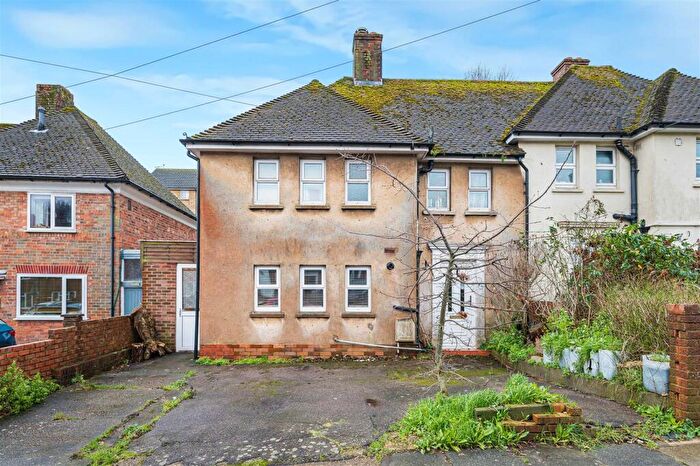 3 Bedroom Semi-Detached House For Sale In Gibbon Road, Newhaven, BN9