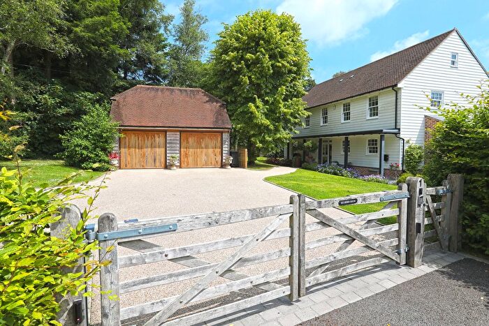 5 Bedroom Detached House For Sale In Walderne Gardens, Cross In Hand, TN21