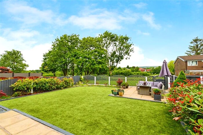 4 Bedroom Semi-Detached House For Sale In Heaton Avenue, Bolton, Greater Manchester, BL1