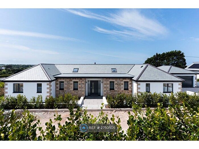 4 Bedroom Detached House To Rent In Lower Orion, North Country, Redruth, TR16