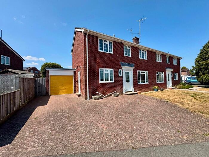 4 Bedroom Semi Detached House For Sale In Ridgeway, Sherborne - No Onward Chain, DT9