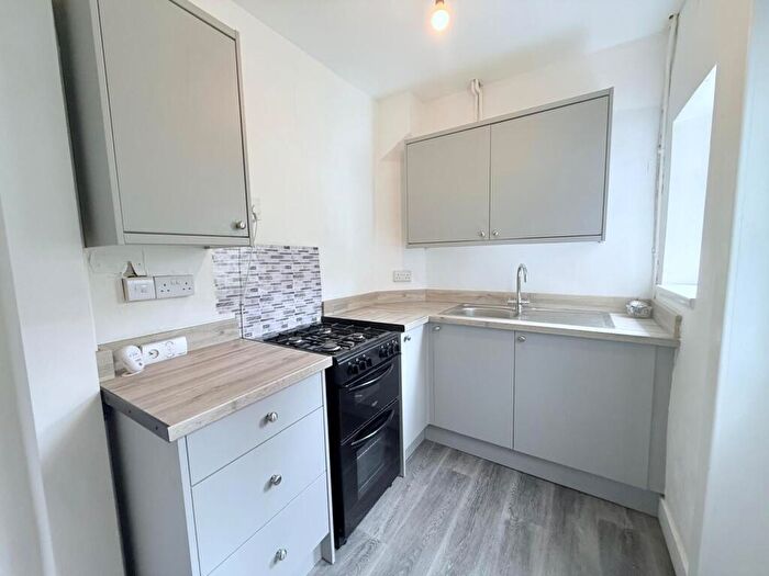 3 Bedroom House To Rent In Broxtowe Street, Nottingham, NG5