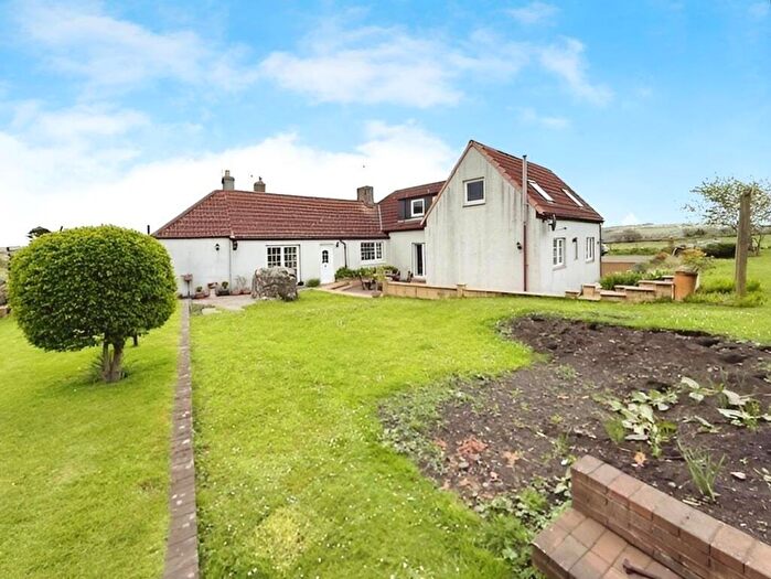 5 Bedroom Detached House For Sale In Townhead, Star, KY7