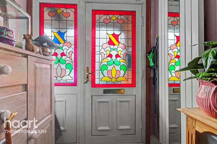 3 Bedroom Semi Detached House For Sale In Colliers Water Lane, Thornton Heath, CR7