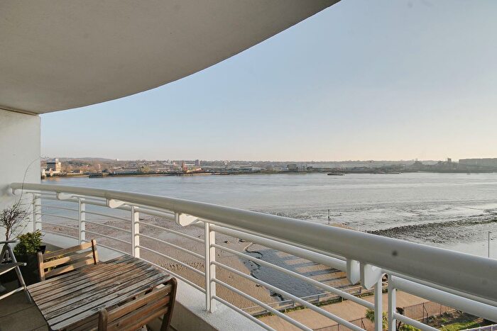 1 Bedroom Flat To Rent In Barrier Point Road, London, E16