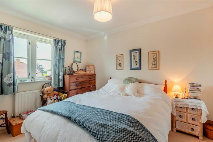 4 Bedroom Detached House For Sale In Pleasant Valley Lane, East Farleigh, Maidstone, ME15