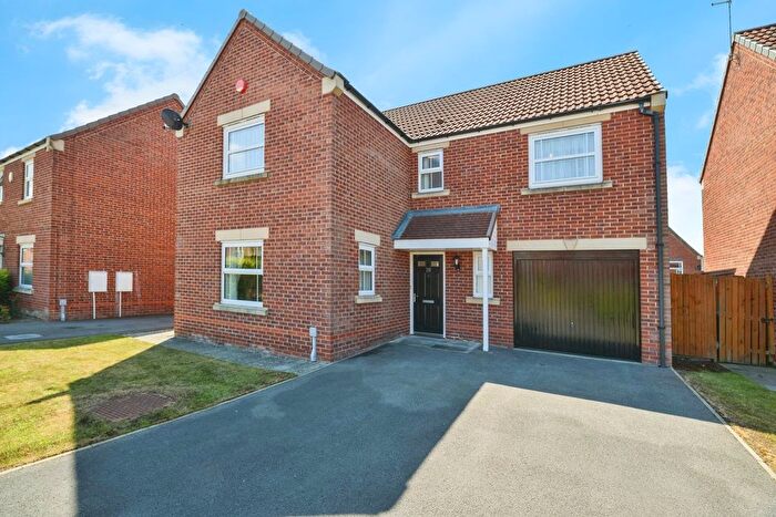 4 Bedroom Detached House For Sale In Cherryfield Drive, Middlesbrough, TS5